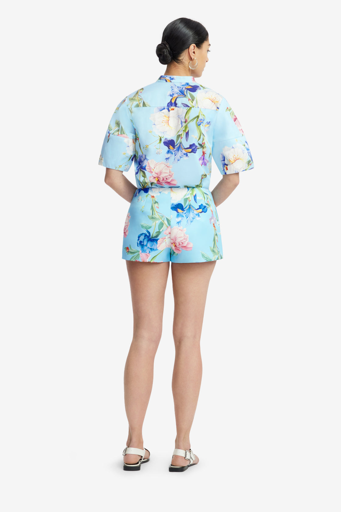 Exclusive LEO LIN Olivianne Shorts - Garden Print in Baby Blue