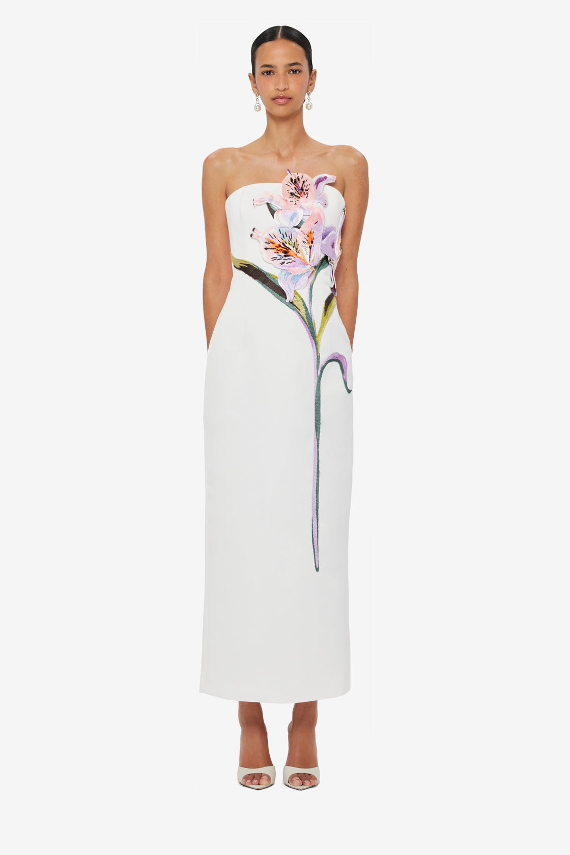 Rayna Appliqu Floral Maxi Dress - Lily Print in Snow LEO LIN Rayna Appliqu Floral Maxi Dress - Lily Print in Snow LEO LIN