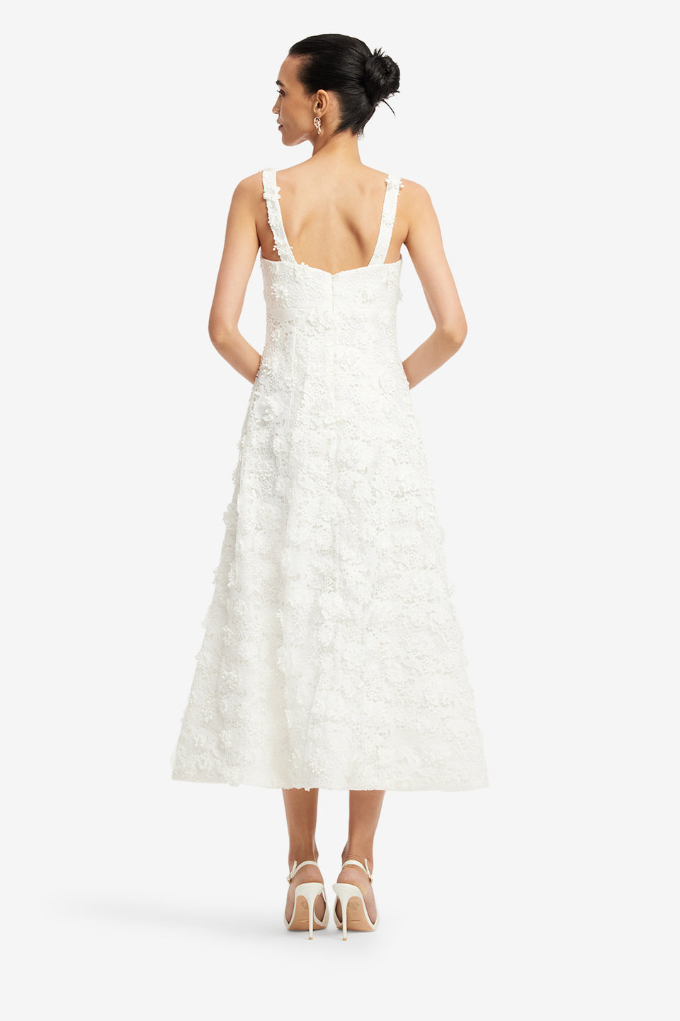 Exclusive LEO LIN Odette Lace Midi Dress - Snow