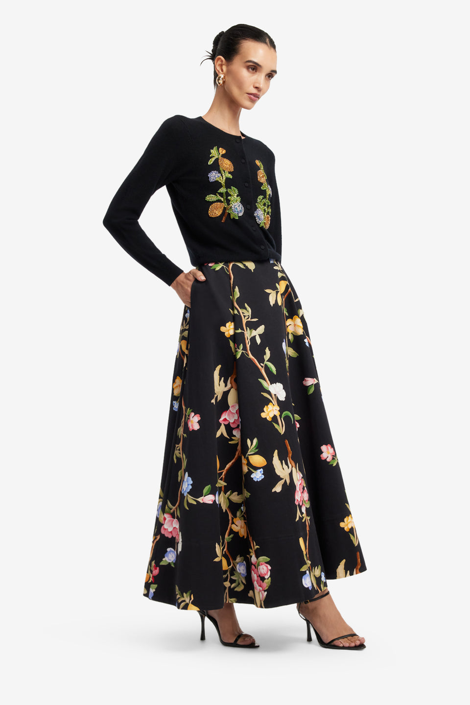 Exclusive LEO LIN Claire Embellished Knit Cardigan - Lemon Vine Print in Ebony