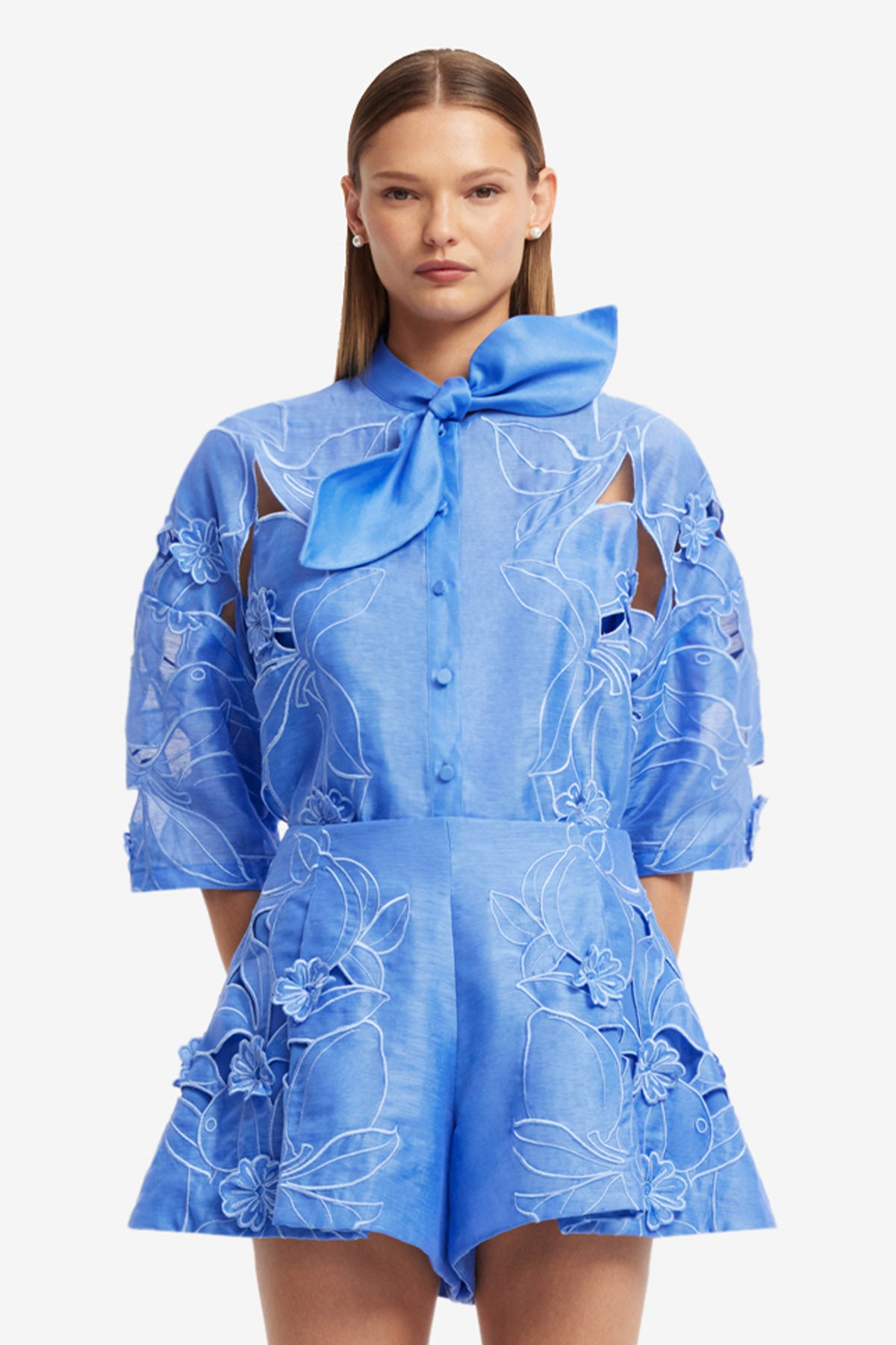 Brooklyn Appliqué Bow Puff Sleeve Top - Azure – LEO LIN