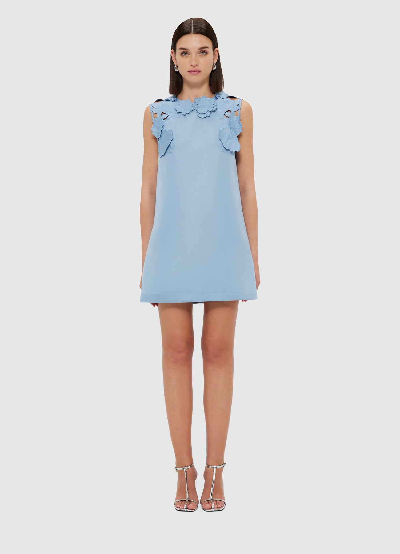 【Leo Lin】Piper Applique Bell Shape Mini Dress Piper Appliqué Bell Shape Mini Dress - Moonlight – LEO LIN