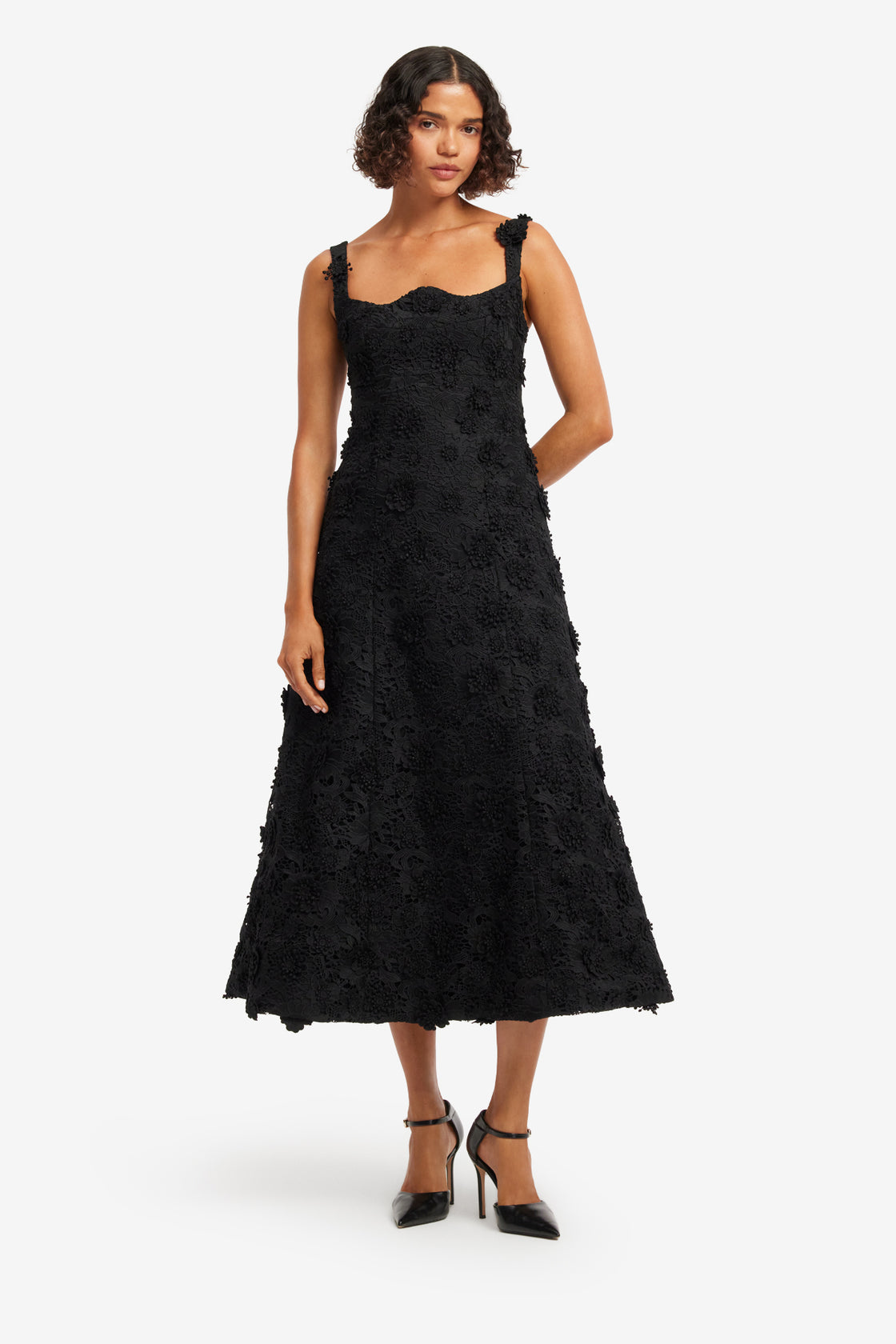 Odette Lace Midi Dress - Ebony LEO LIN Odette Lace Midi Dress - Ebony LEO LIN