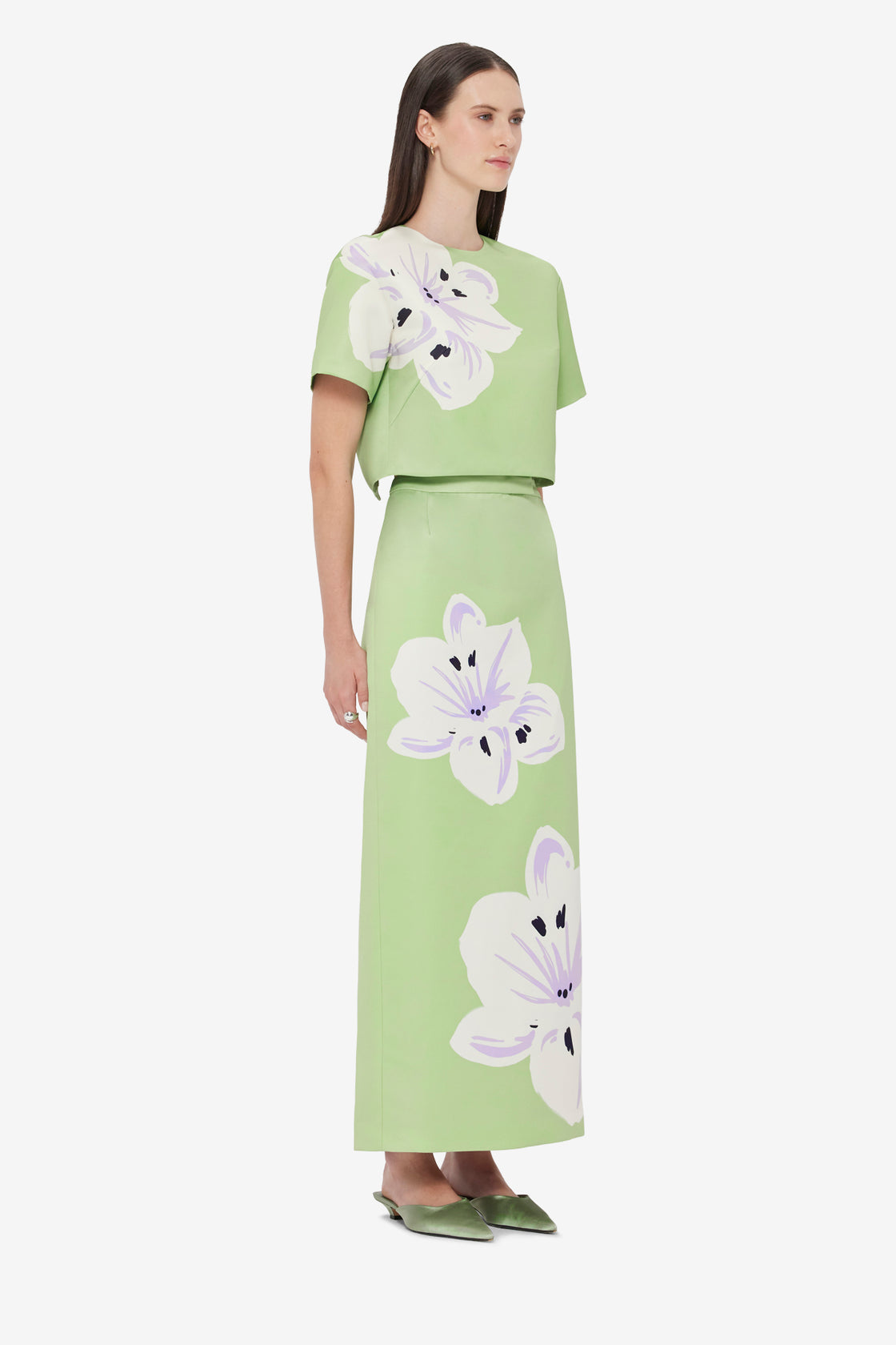 Exclusive LEO LIN Indie Sleeve Top in Hibiscus in Matcha